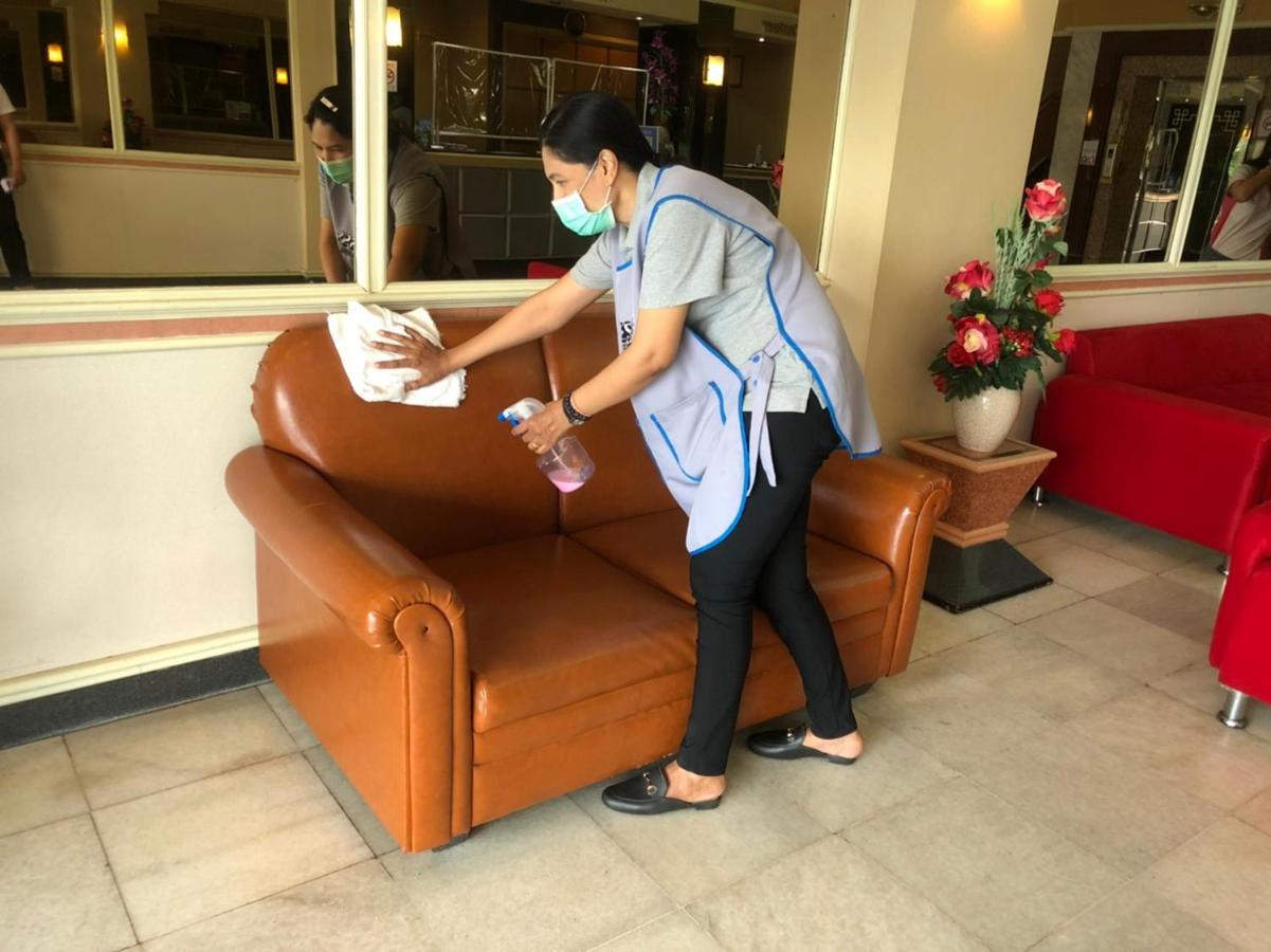Sakura Hotel Хатъяй Экстерьер фото