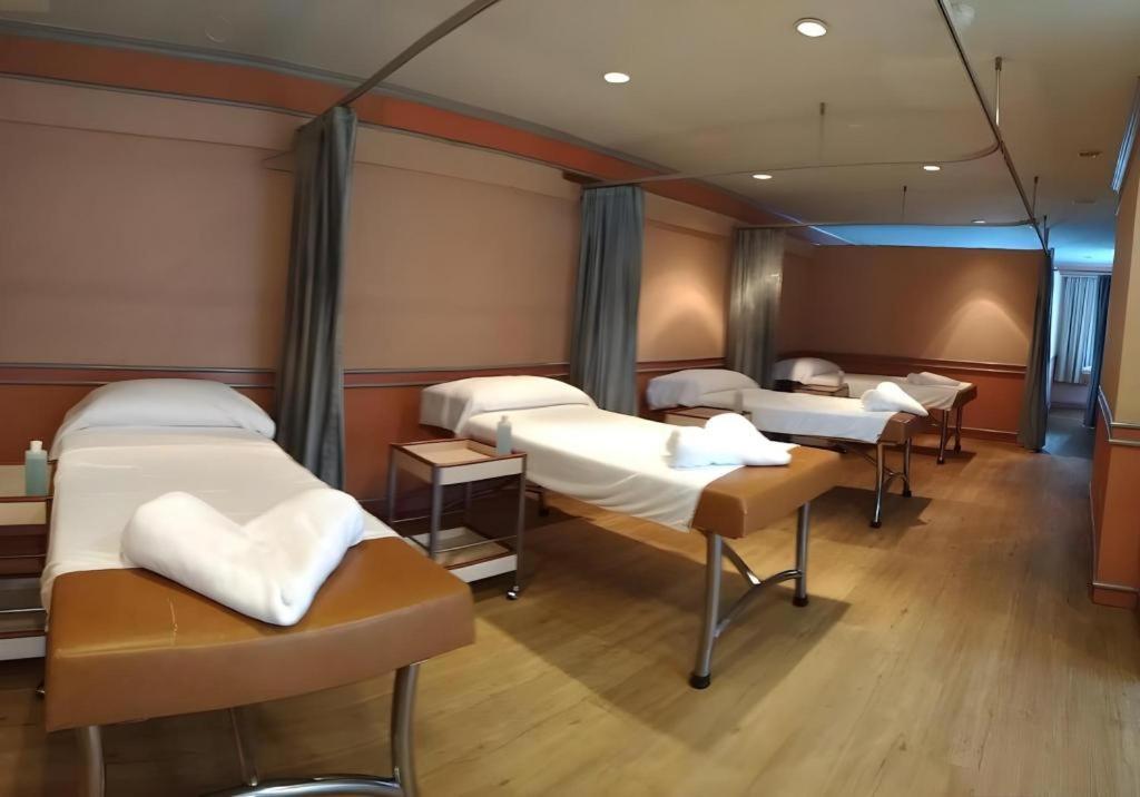 Sakura Hotel Хатъяй Экстерьер фото